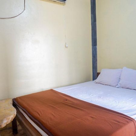 Hotel Kampoeng Drini Redpartner Brono Luaran gambar