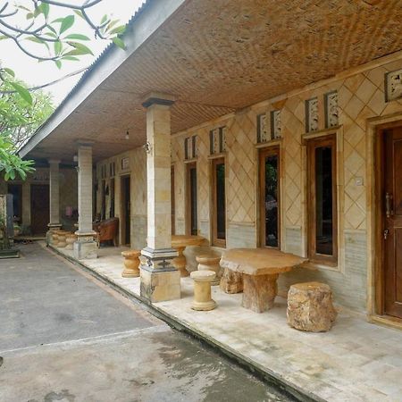 Hotel Kampoeng Drini Redpartner Brono Luaran gambar
