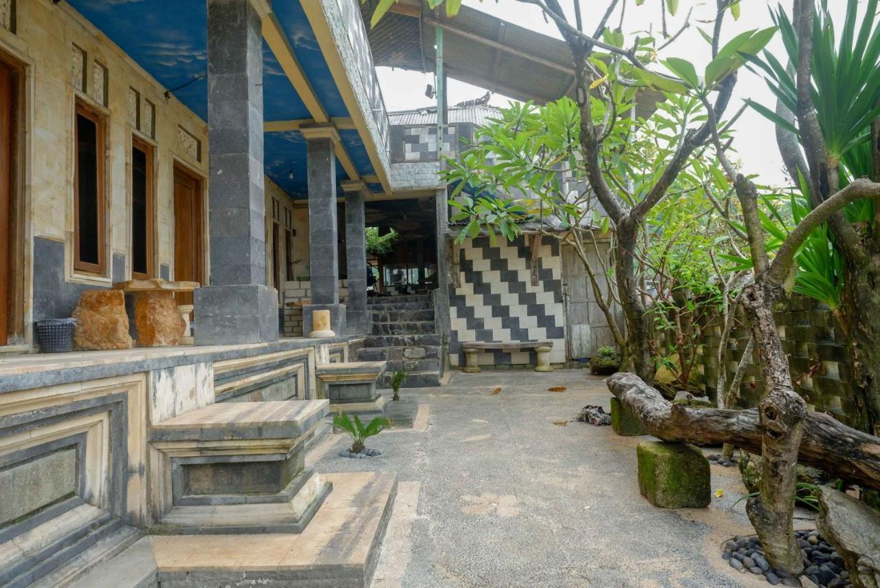 Hotel Kampoeng Drini Redpartner Brono Luaran gambar